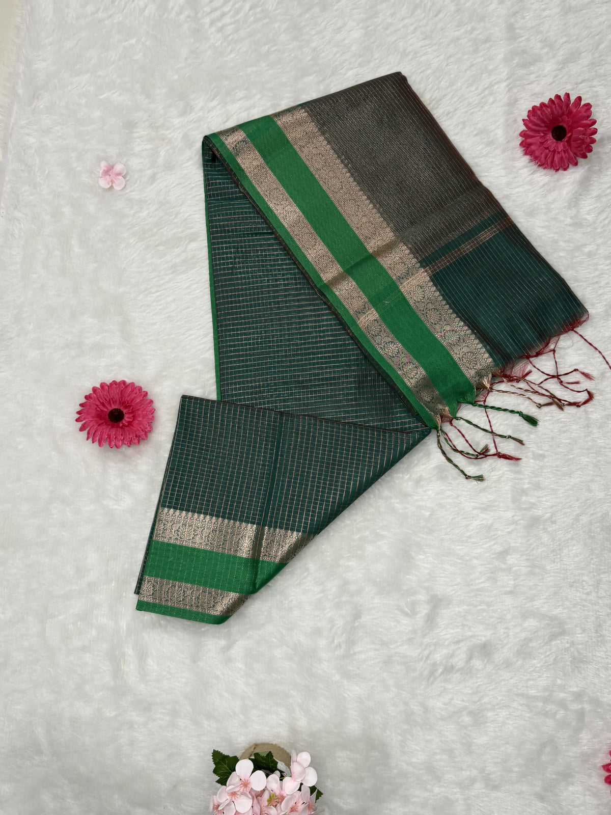 Maheswari - Cotton Silk - Green Red Dual checks