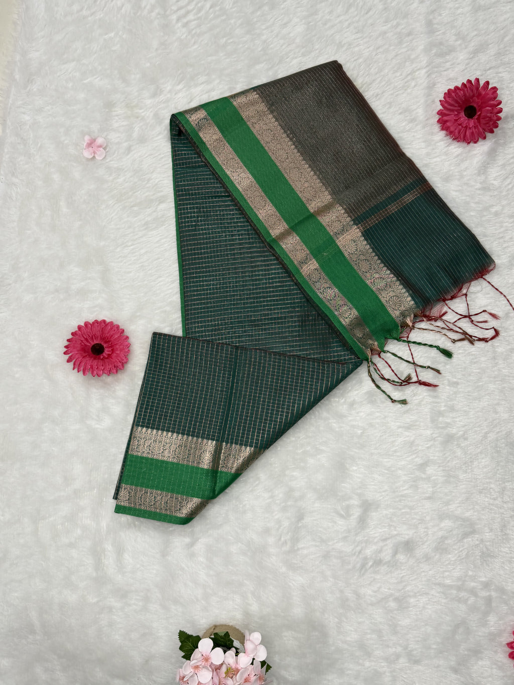 Maheshwari - Cotton Silk - Light Green Red D checks Zari