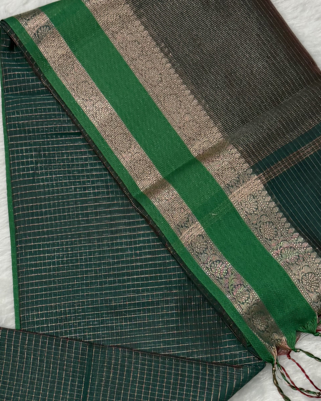 Maheshwari - Cotton Silk - Light Green Red D checks Zari