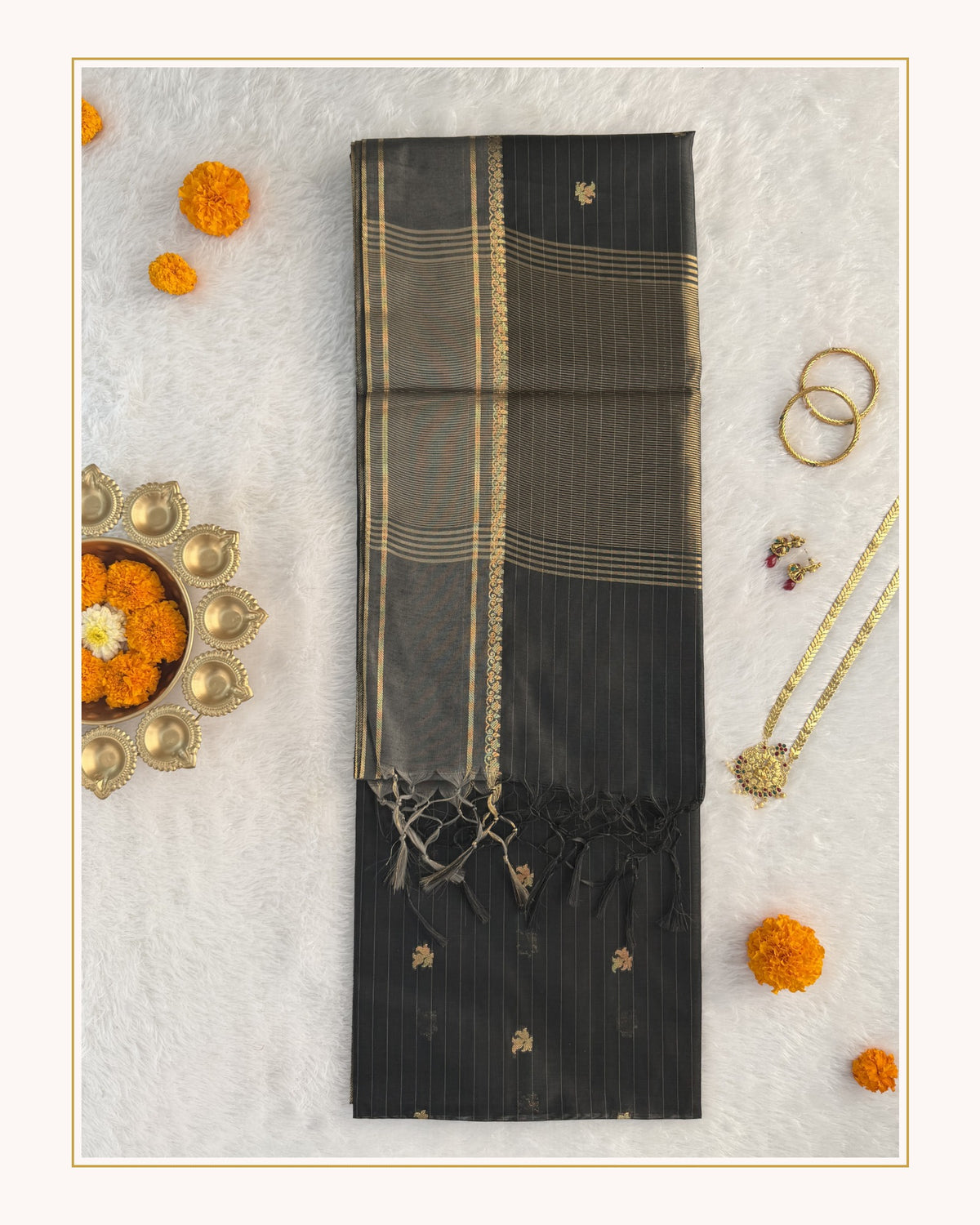 Maheshwari - Cotton Silk - Black Line Border