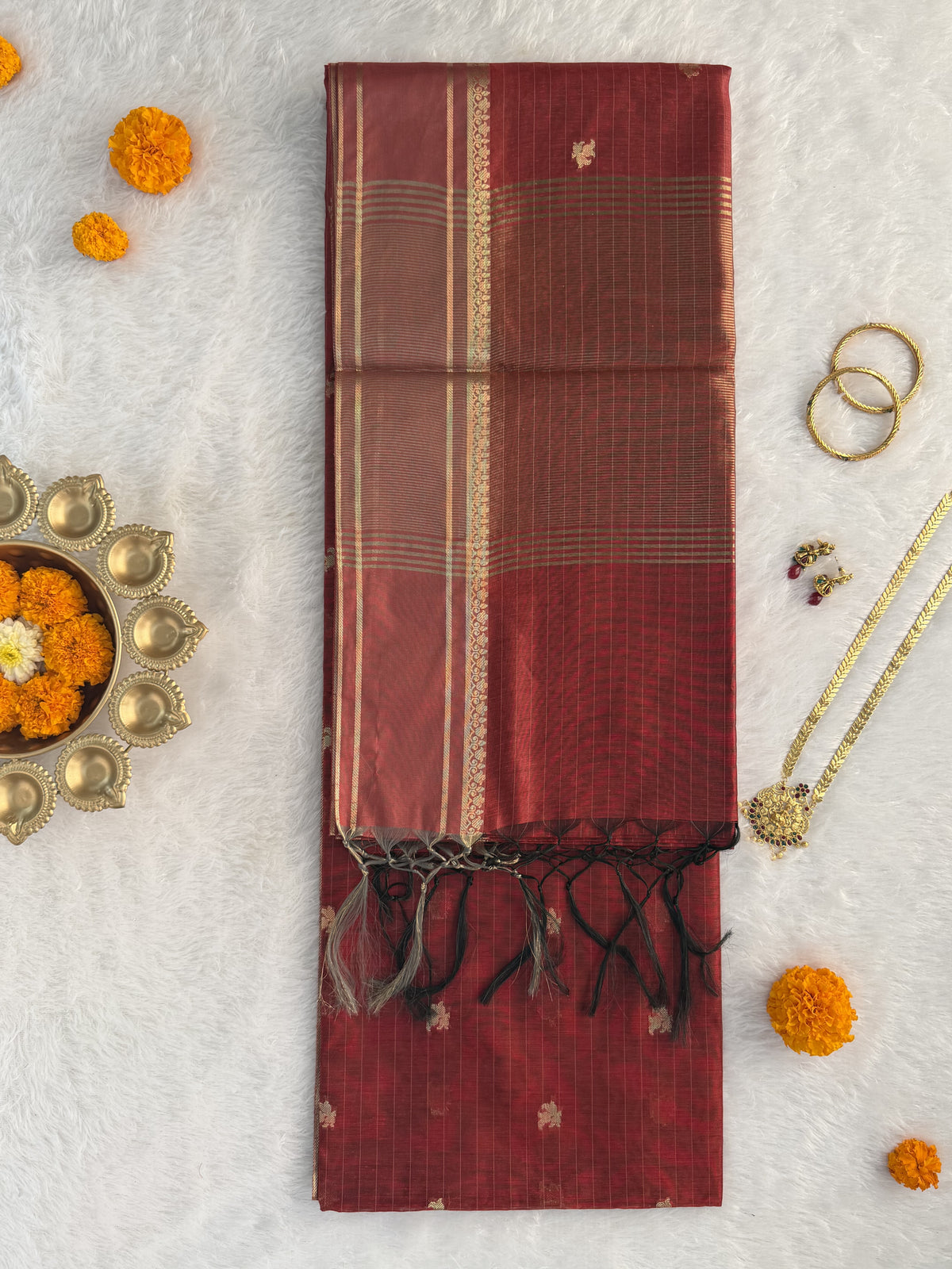 Maheshwari - Cotton Silk - Brick red Line Border