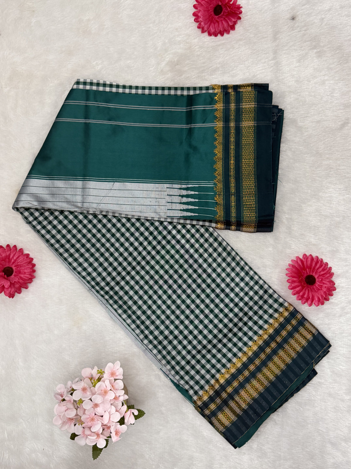 Ilkal - Cotton Silk - Dark Green Checks