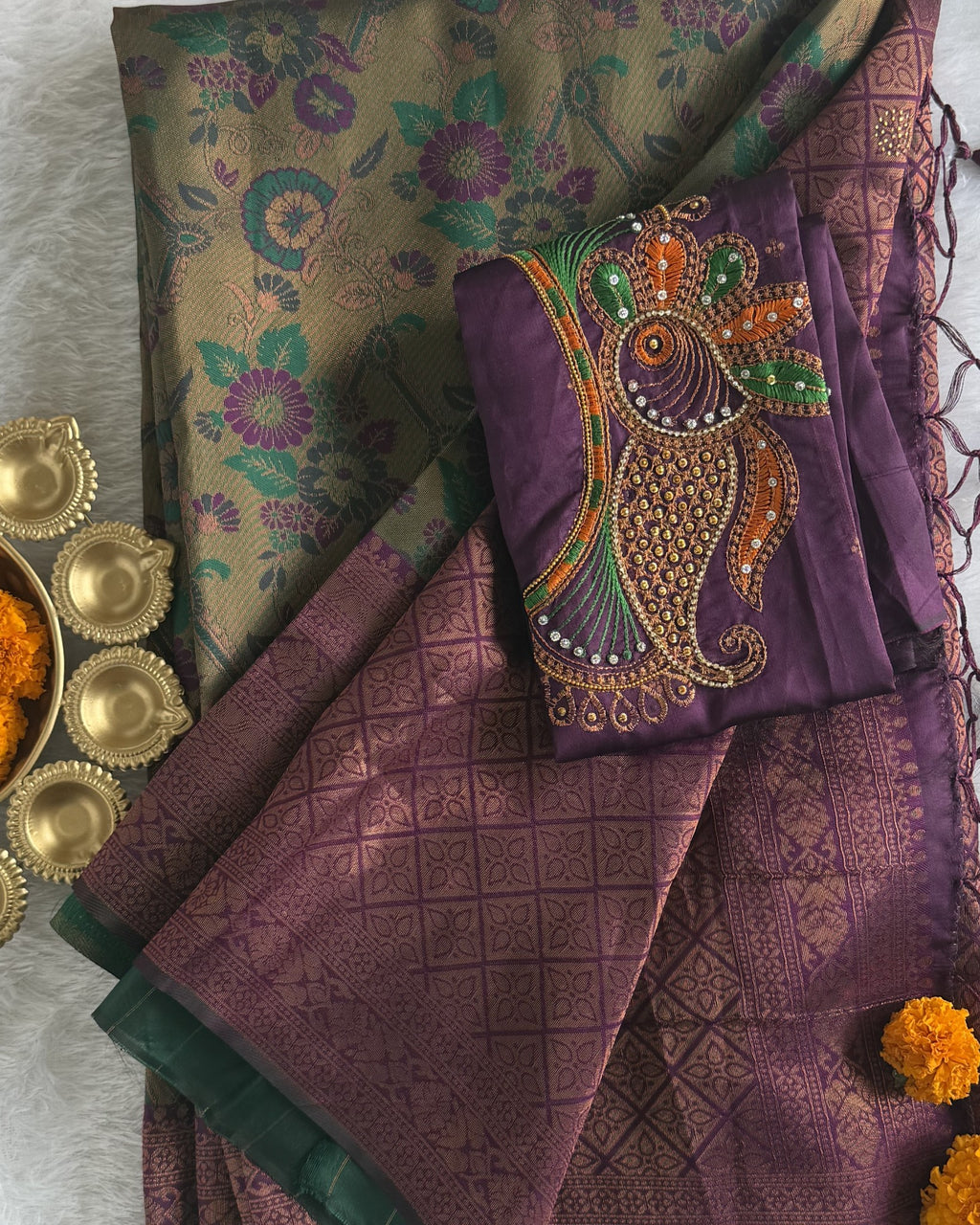 Tissue - Tissue Silk - Purple Green Tassels