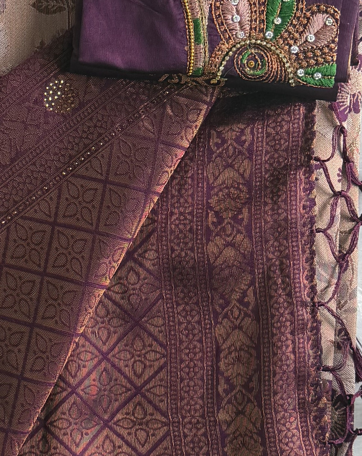 Tissue - Tissue Silk - Purple Tassels