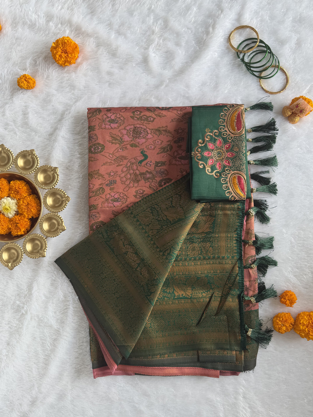 Tissue - Tissue Silk - Peach Green Tassels