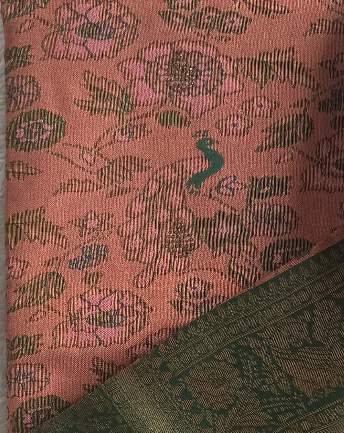 Tissue - Tissue Silk - Peach Green Tassels