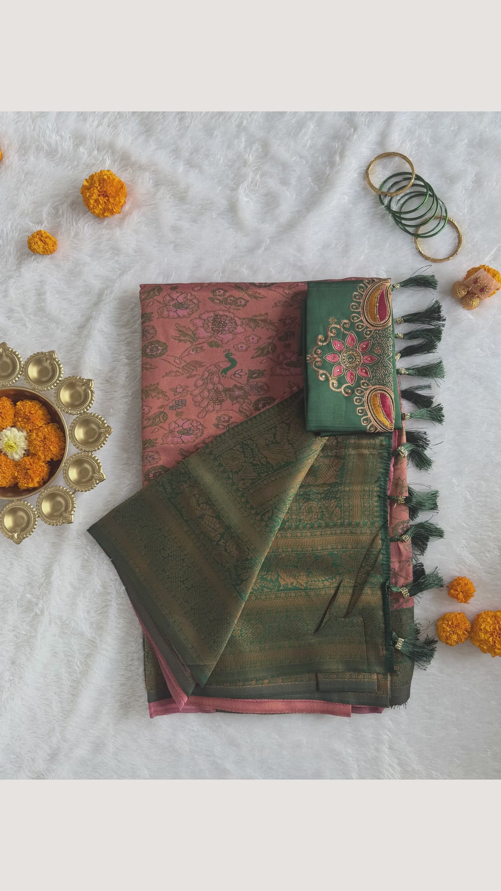 Tissue - Tissue Silk - Peach Green Tassels