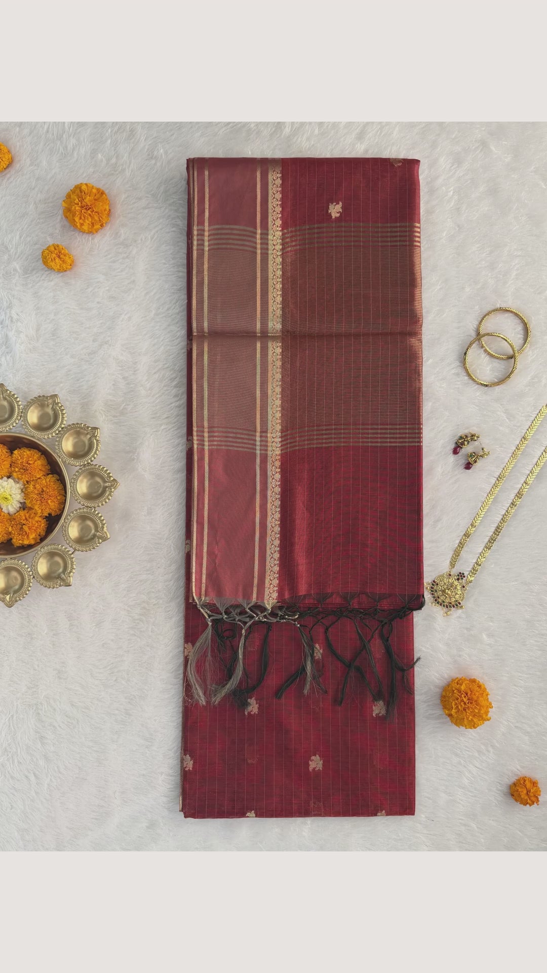 Maheshwari - Cotton Silk - Brick red Line Border